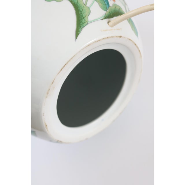 White Large Hollywood Regency Floral Porcelain Table Lamp from Porcelaine de Paris, 1970 For Sale - Image 8 of 10