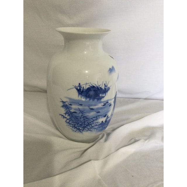 1990s Vintage Blue and White Vase With Small Butterfly Deta For Sale - Image 5 of 10