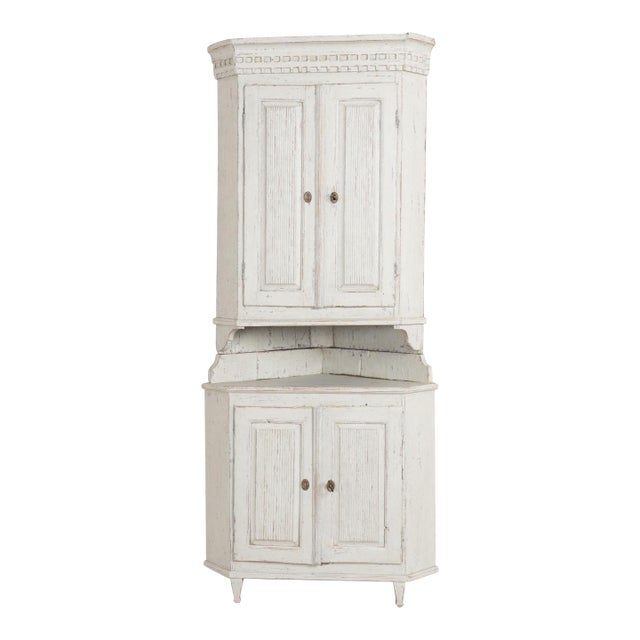 19th Century Swedish White Painted Pine Corner Cabinet For Sale
