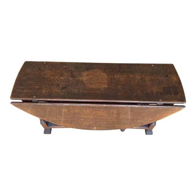 Wood 17th Century William & Mary Oak Gateleg Dining Table from Elaine Phillips Provenance, 1690 For Sale - Image 7 of 16