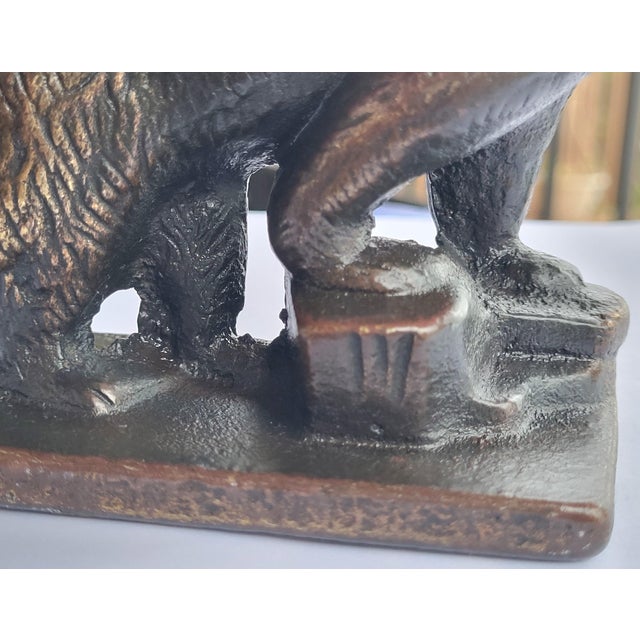Bronze Arts & Crafts Bronze Grizzly Bear Statue C. 1910 - California Bear For Sale - Image 8 of 10