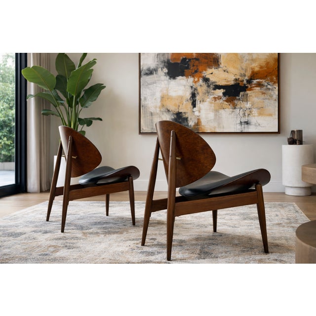 Mid-Century Modern Pair - Mid Century Modern Clam Shell Chairs by Kodawood, C. 1960's For Sale - Image 3 of 18