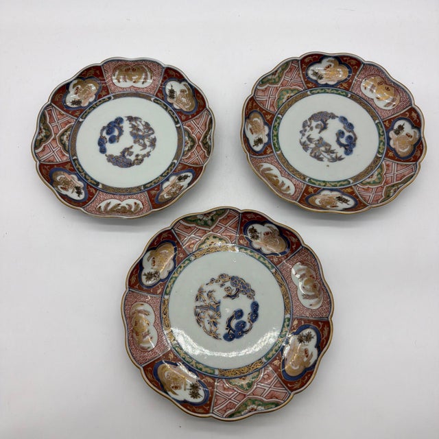 19th Century Japanese Imari Kinrande Porcelain Plates - Set of 3 (8.75") For Sale - Image 16 of 17