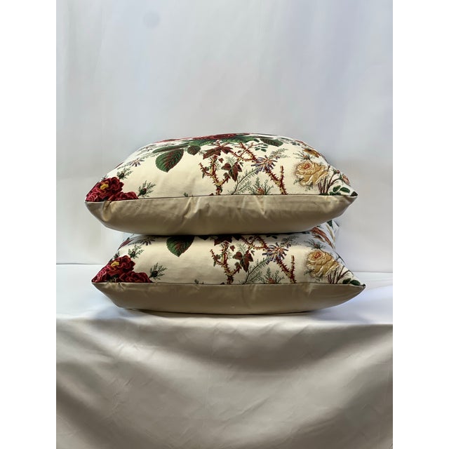Floral 22” Feather/Down Pillows - A Pair For Sale - Image 4 of 4