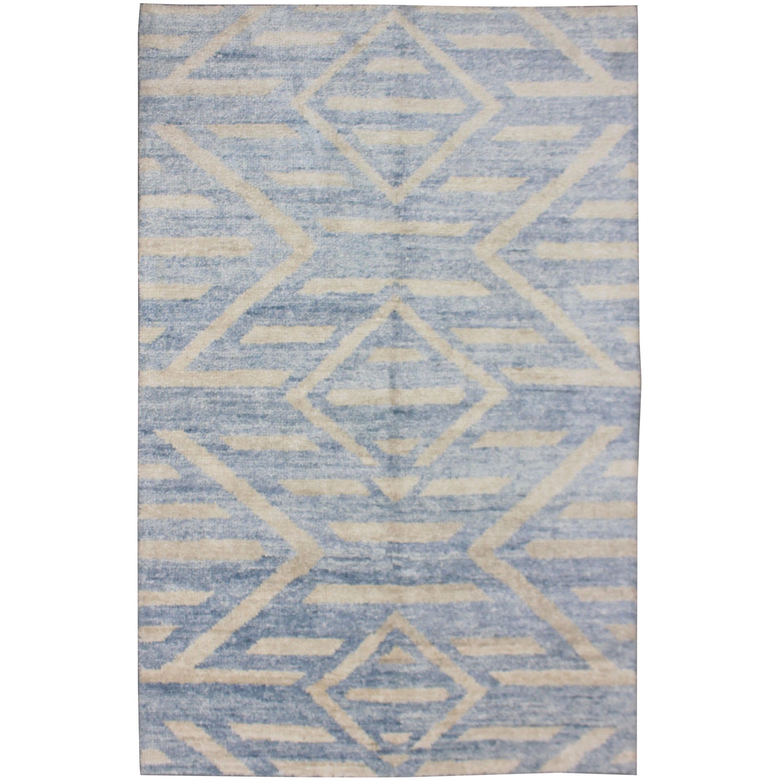 Aara Hand Knotted Bamboo Rug- 5′ × 7′ | Chairish