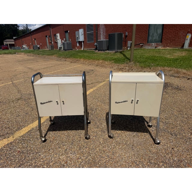Mid-Century Modern 1950s Medco-Sonlator Medical Cabinets — Pair For Sale - Image 3 of 10