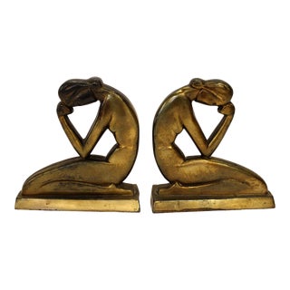 Circa 1930 Pair of Art Deco Kneeling Woman Bookends For Sale