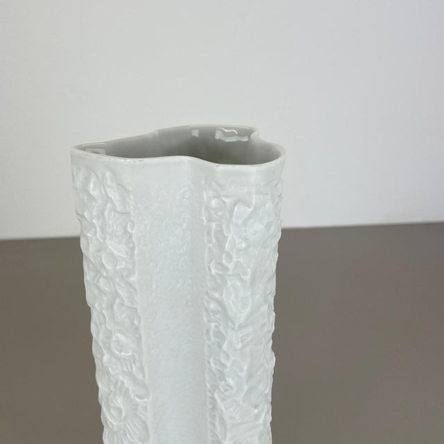 Large Op Art Vase from Heinrich Fuchs, 1970s For Sale - Image 12 of 15