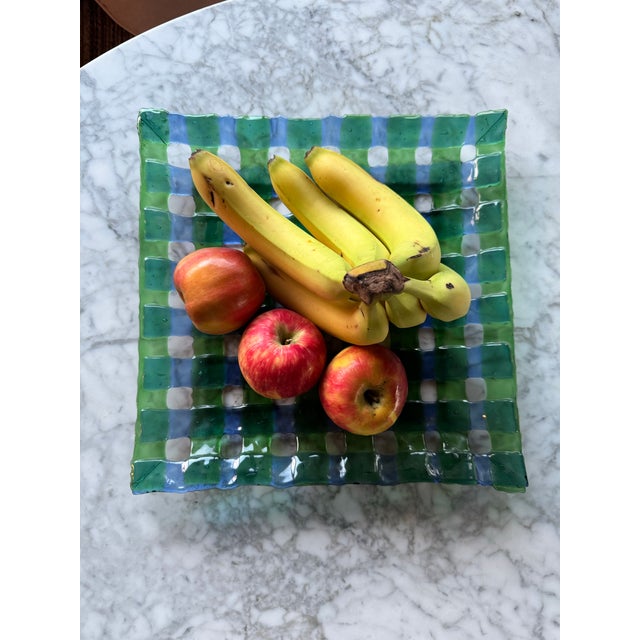 Like-new vintage art glass platter in the style of Leonardo Germany with striking basketweave design in green and blue....