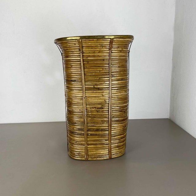 Bauhaus Rattan and Brass Umbrella Stand in the style of Aubock, France, 1960s For Sale - Image 3 of 18
