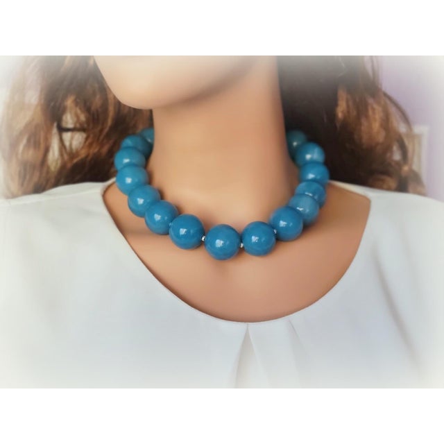 Contemporary Blue Sponge Quartz Statement Necklace, Huge 24 Mm Round Blue Quartz Beads, Sterling Silver Toggle Clasp, Bold Gemstone Necklace For Sale - Image 3 of 8