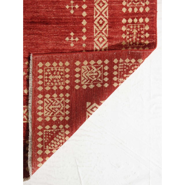 1980s Vintage Hand-Knotted Persian Gabbeh Rug 4'11" X 6'10" For Sale - Image 5 of 5