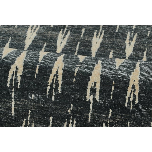 Contemporary Block Print Geometric Natural Silk Runner by Rug & Kilim, India For Sale In New York - Image 6 of 8