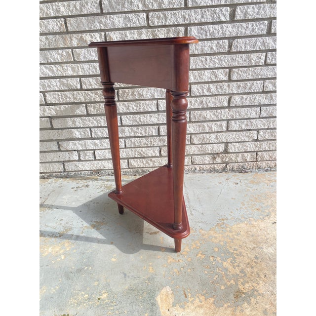 1990s Corner Accent Table For Sale In Atlanta - Image 6 of 8