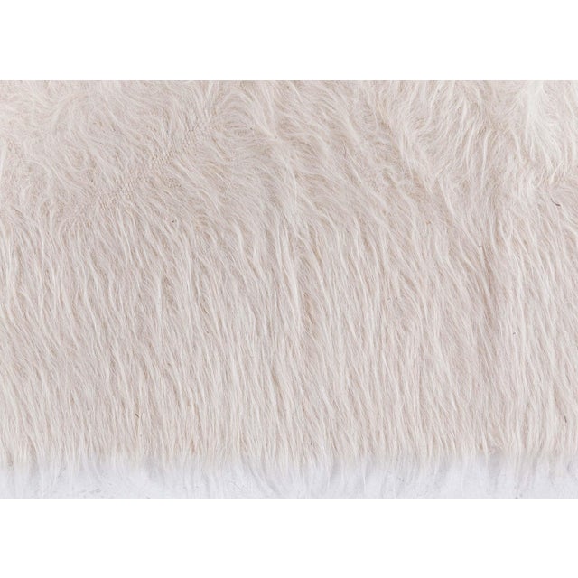 Modern Doris Leslie Blau Goat Hair Hand Knotted Rug For Sale - Image 3 of 7