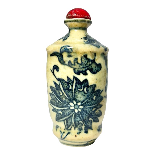 Antique Chinese Yellow Porcelain Blue Floral Flowers Snuff Bottle For Sale