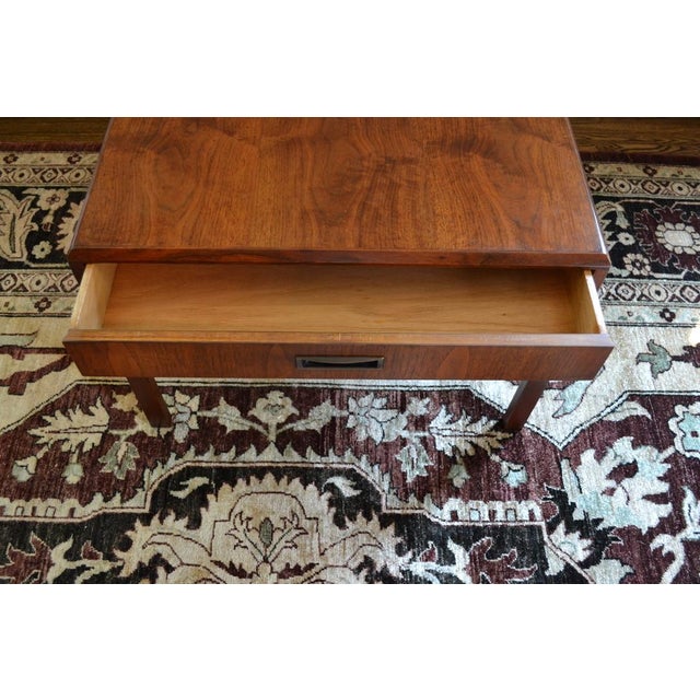 Large Mid Century Jack Cartwright Style End Table For Sale In Boston - Image 6 of 7