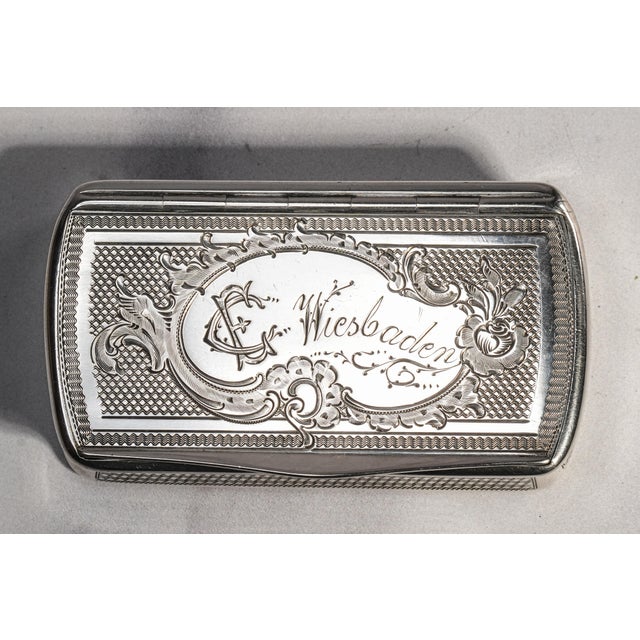 Victorian Intricate Engine Turned Pattern Antique Victorian 800 Silver Snuff Box Tobacciana For Sale - Image 3 of 13