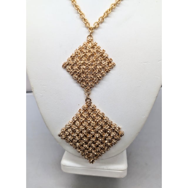 Vintage 1967 Signed Napier Goldtone Woven Diamond Shaped Pendants Necklace For Sale In Philadelphia - Image 6 of 8