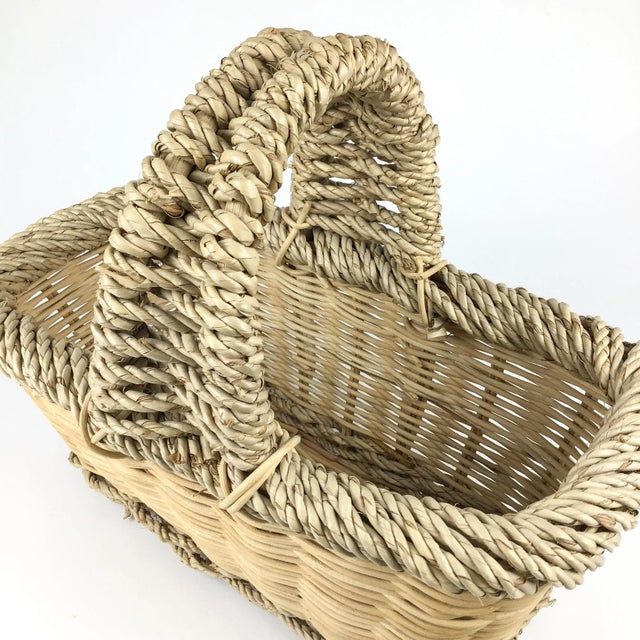 1990s Vintage Rustic Heavy Duty Farmers Basket For Sale - Image 5 of 13