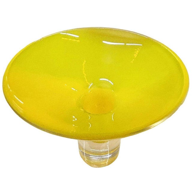 1960s Mid 20th Century Pair of Yellow Murano Glass Stem Dish Candlestick Holders, Pair For Sale - Image 5 of 11