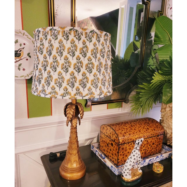 1980s Vintage Gold Gilt Serge Roche Style Palm Tree Table Lamp W/Pleated Floral Shade For Sale - Image 5 of 8