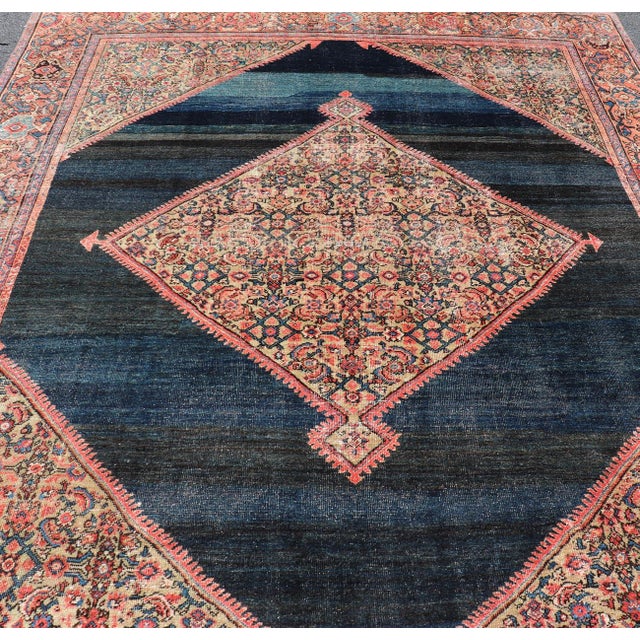 Antique Persian Sultanabad Rug With Medallion on a Navy Blue Field For Sale - Image 12 of 15