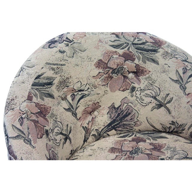 Beige Sculptural Kagan Style Chaise Lounge in Compact Size For Sale - Image 8 of 10