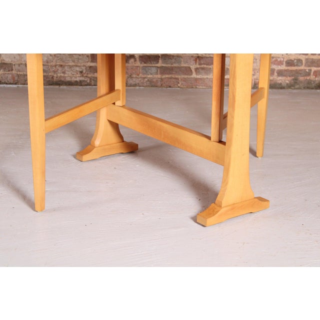 Mid-Century Model 610 Gate Leg Dining Table from Ercol, 1970s For Sale - Image 4 of 11
