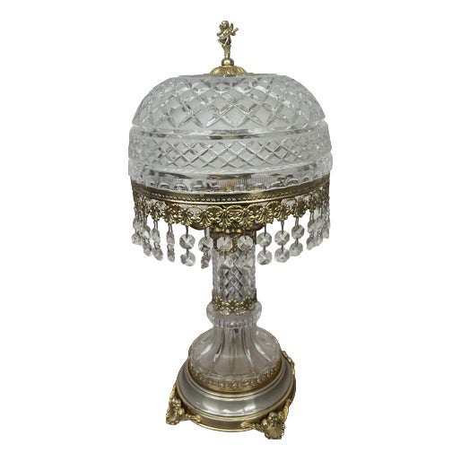 Vintage French Style Crystal Table Lamp in Brass For Sale