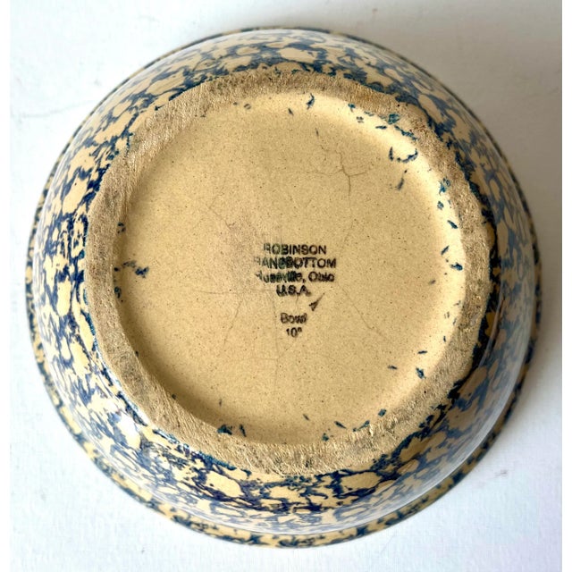 American Early American Spongeware 10" Bowl-Robinson Ransbottom For Sale - Image 3 of 6