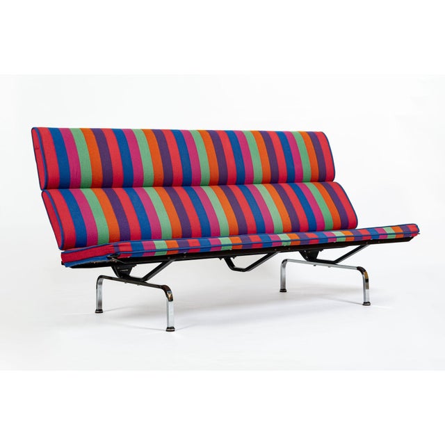 This vintage mid century modern Eames Sofa Compact Model S-473 was produced by Herman Miller between 1974-1980. The sofa...