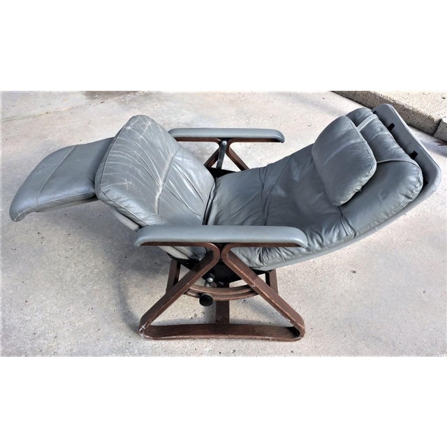 Plycraft Mid Century Zero Gravity Lounge Chair Chairish