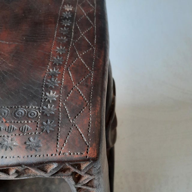 African Foldable Throne Chair, 1970s For Sale - Image 6 of 11