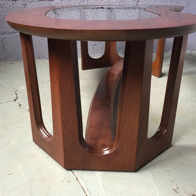 Bassett Mid-Century Kidney Coffee Table | Chairish