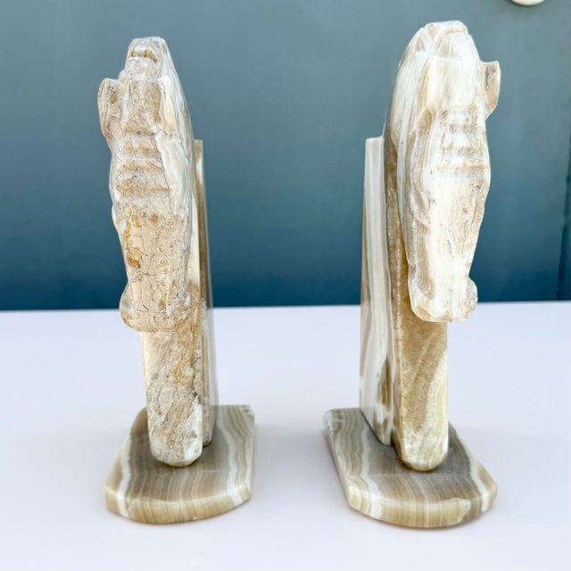 Mid-Century Modern Mid-Century Modern Hand-Carved Banded Onyx Marble Horse Head Bookends For Sale - Image 3 of 6