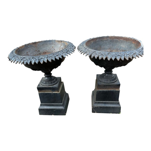 19th Century Victorian Garden Urns Planters - Set of 2 For Sale