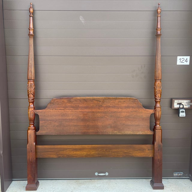 Vintage Crescent Furniture Traditional Mahogany Queen Rice Carved Poster Bed For Sale - Image 9 of 11