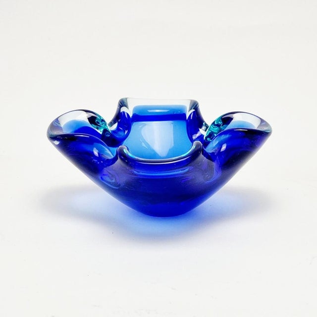 Sommerso Murano Glass Ashtray, Italy, 1960s For Sale - Image 3 of 9