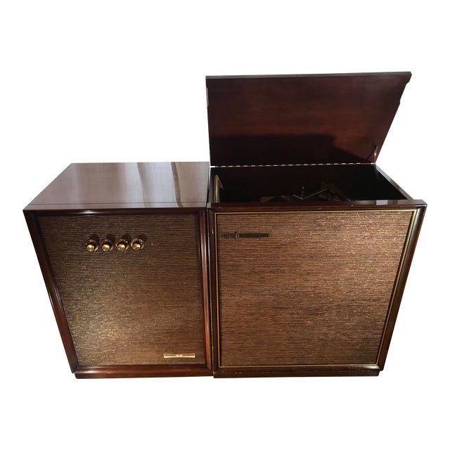 1959 Motorola Golden Voice Record Player in Mahogany Console with