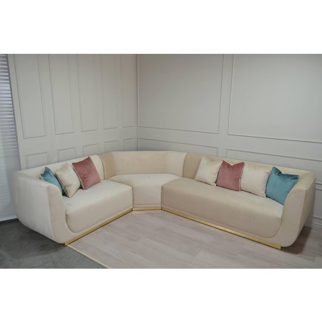 Contemporary Cream L-Shaped Sectional Sofa with Gold Base and Velvet Cushions from Kabinet For Sale - Image 3 of 11
