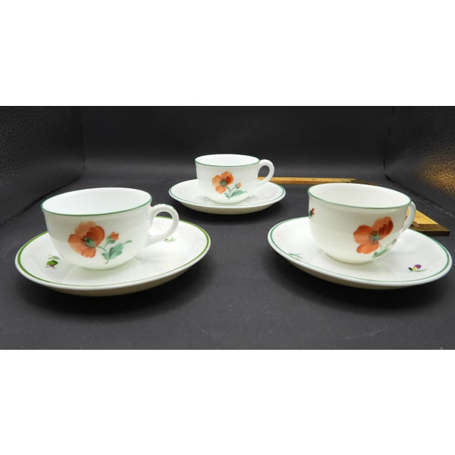 Art Nouveau 1930s Augarten Wein Hand Painted Porcelain Poppy Demitasse Cups & Saucers Set- 6 Pieces For Sale - Image 3 of 10