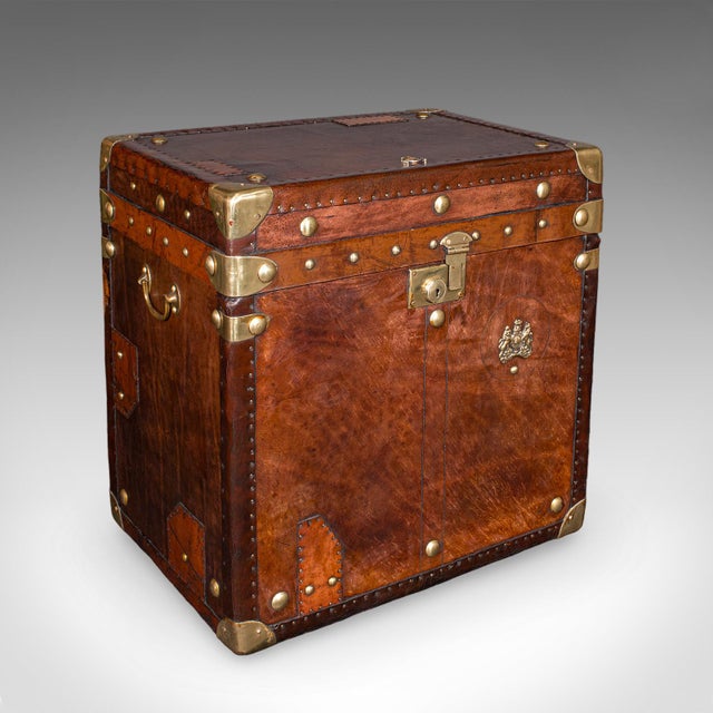 Pair of Late Vintage Luggage Trunks, English Leather, Brass, Storage, Nightstand For Sale - Image 4 of 12