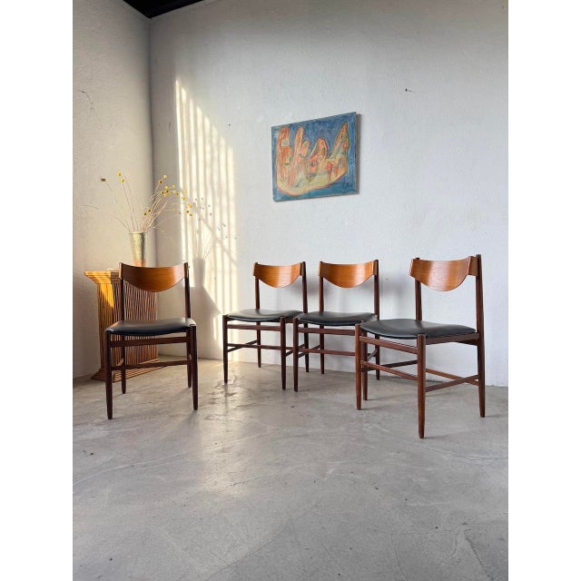 Italian Chairs by Gianfranco Frattini, 1960s, Set of 4 For Sale - Image 14 of 18