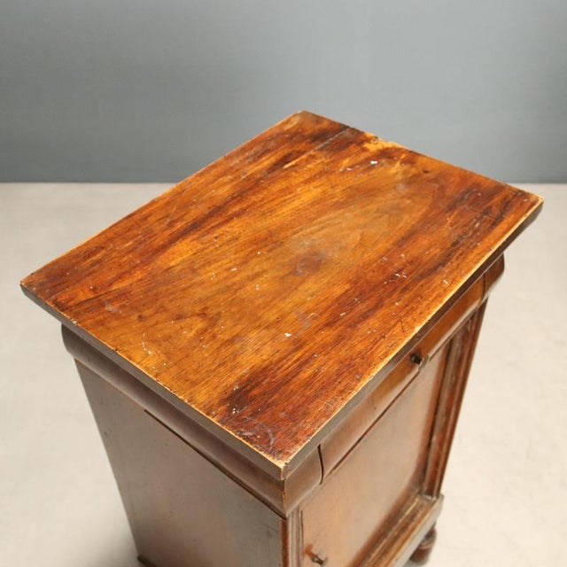 Louis Philippe Walnut Nightstands, Set of 2 For Sale - Image 11 of 13