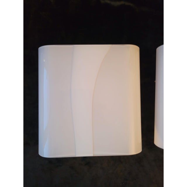 White Murano Glass Wall Lamps, Italy, 1970s, Set of 2 For Sale - Image 8 of 13