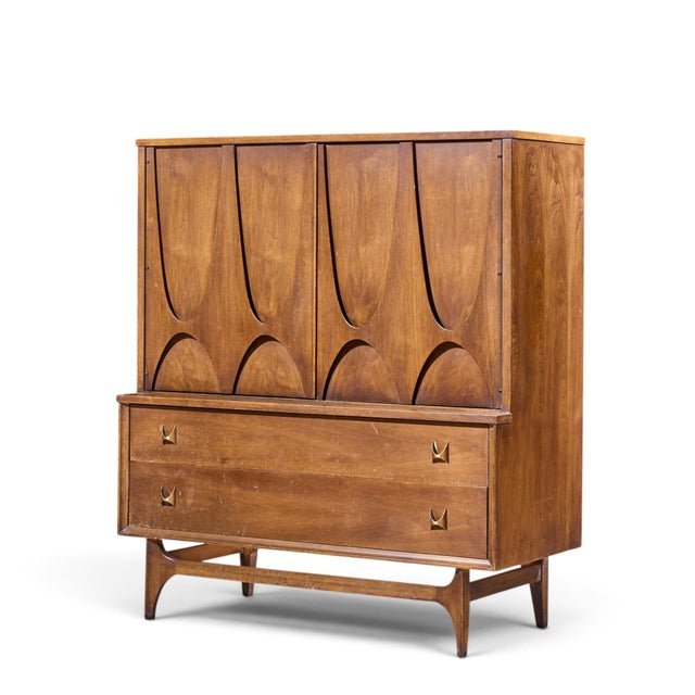 Mid-Century Modern Broyhill Brasilia Mid Century Walnut and Brass Gentlemans Chest Highboy Dresser For Sale - Image 3 of 10