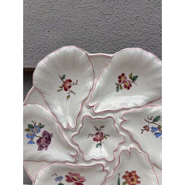 Ceramic Majolica Flowers Oyster Plate Longchamp, Circa 1900 For Sale - Image 7 of 8