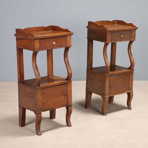 Antique Bedside Tables in Walnut with Drawers, Italy, 19th Century, Set of 2 For Sale - Image 13 of 13