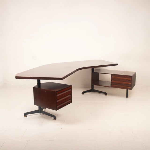 First Edition T96 Rosewood Boomerang Desk by Osvaldo Borsani for Tecno, 1950 For Sale - Image 9 of 18